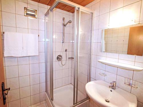 Apartment Voithofer-2 by Interhome