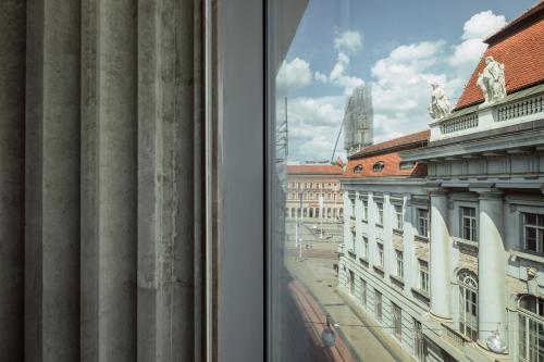 Met Boutique Hotel — City view