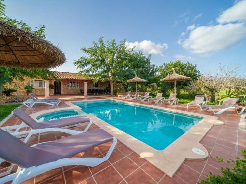 Πισίνα στο ή κοντά στο Villa Marila by Interhome