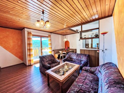 Χώρος καθιστικού στο Apartment Hochstuhlblick by Interhome