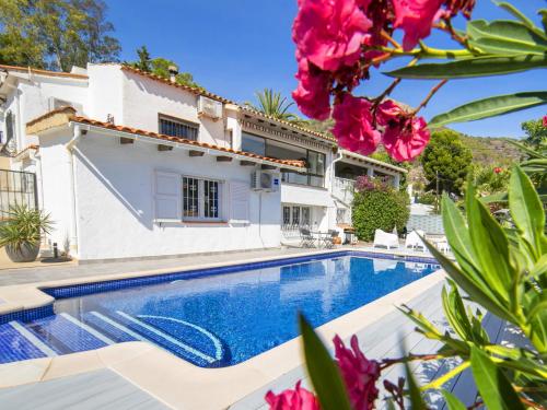 Holiday Home Ker Solea by Interhome