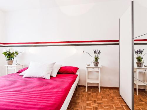 Apartment Junior Suite-7 by Interhome