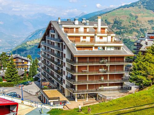 Apartment Olympic FE6 by Interhome