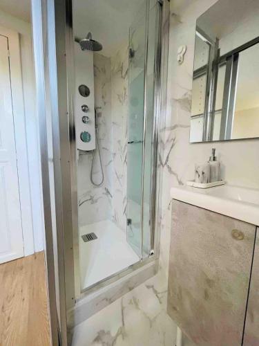 Koupelna v ubytování Renovated studio apartment Brera