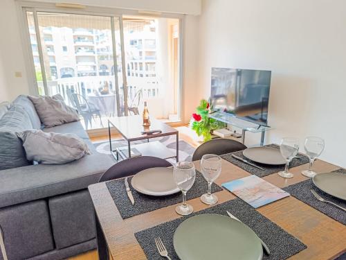 Apartment Port d'Attache-12 by Interhome