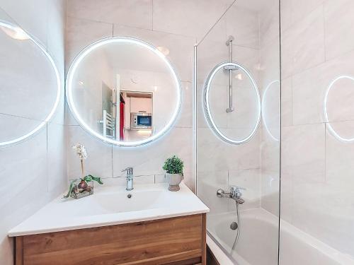 Studio Les Olympiades-12 by Interhome