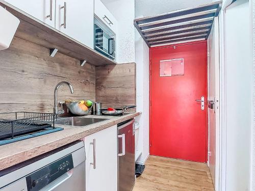 Studio Les Olympiades-21 by Interhome