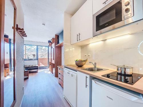 Studio Les Olympiades-13 by Interhome