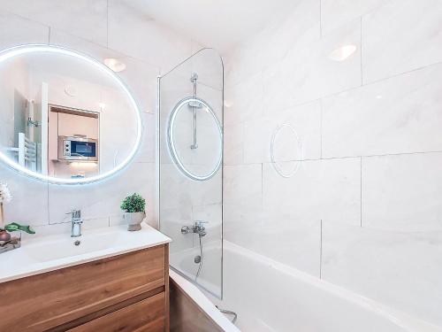 Studio Les Olympiades-13 by Interhome
