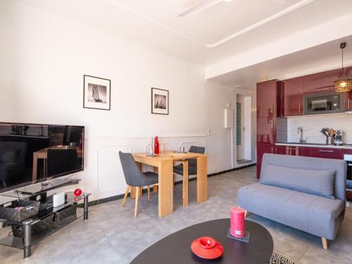 Apartment Résidence Mer et Vacances by Interhome