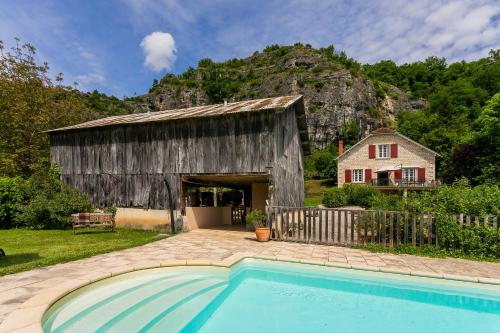 Family Villa - Laroche Martel
