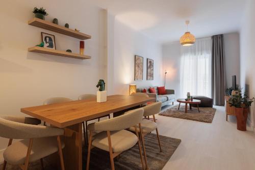 Valerie by halu! - Modern Living in 3BD apartment