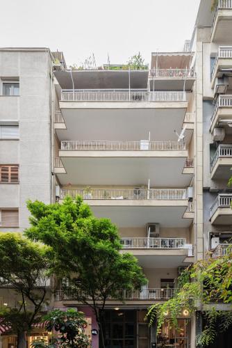Valerie by halu! - Modern Living in 3BD apartment