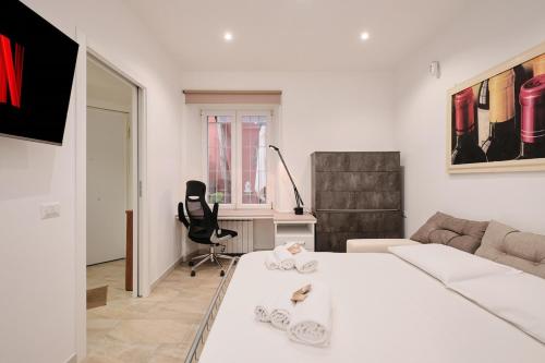 Exclusive hideaway with patio in the heart of Rome