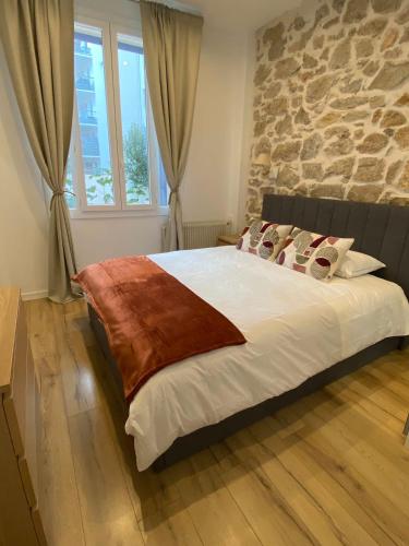 Peaceful City Centre Apartment
