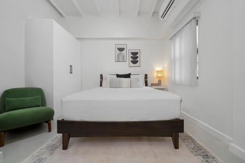 Atrium Apartments - Saffron Bloom