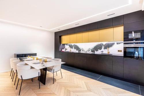GuestReady - Spacious apt for 5 in mid-term renting