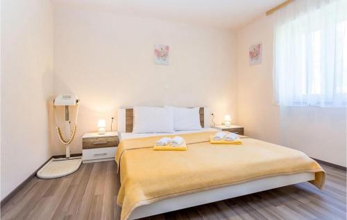 Lovely Apartment In Baska With Wifi