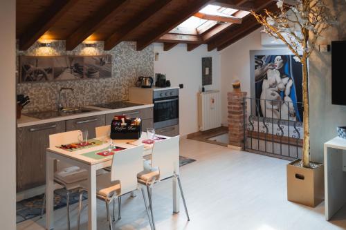 Kuchyň nebo kuchyňský kout v ubytování Villa Rachele