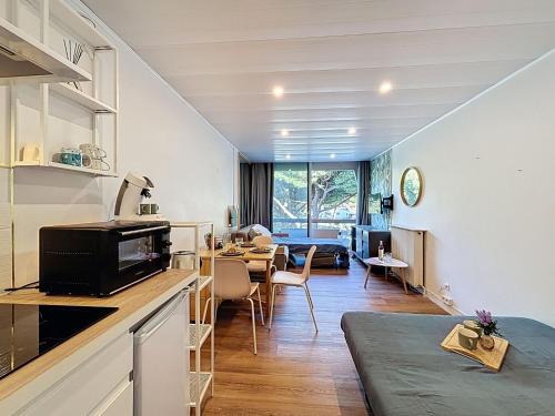 Studio Le Saint Clair by Interhome
