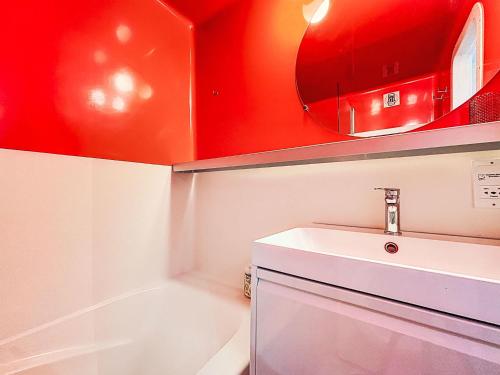 Apartment La Nova-1 by Interhome