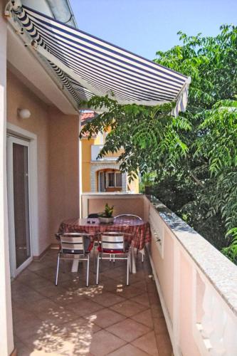 Apartment Beg-2 by Interhome