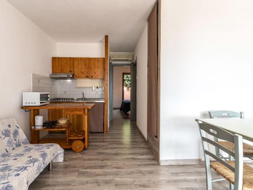Holiday Home Villa 12 by Interhome