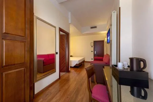Lancaster Hotel photo 24