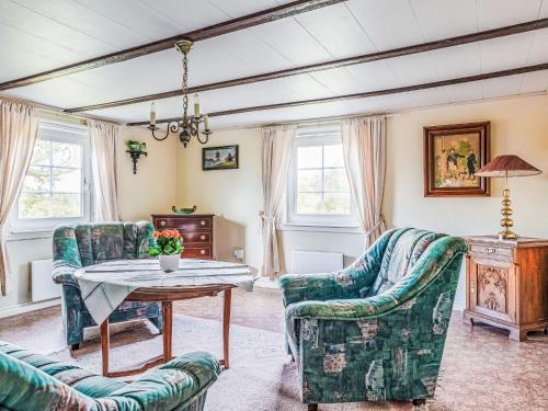 Posezení v ubytování Holiday Home Ånhultaberg-Nylund by Interhome