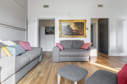 Tricolore - Luxury Apartments By Design Club Collection