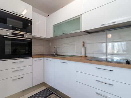 Apartment Melita Lara by Interhome