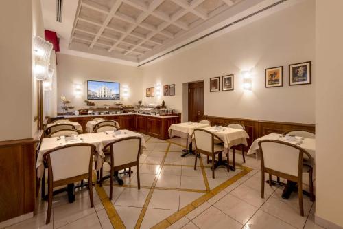 Lancaster Hotel photo 60