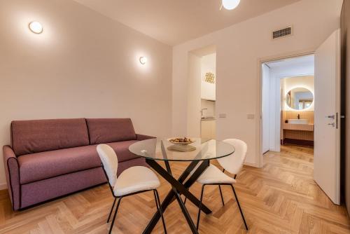 1 from metro-new luxury studio-Pta Venezia 7