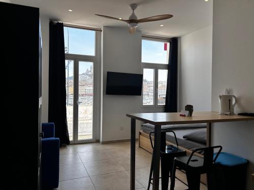 Foto Appartement vue imprenable Vieux-Port et Notre Dame 5