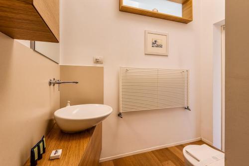 Porta Venezia Charme-2km from Centrale-15' Airport