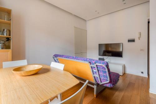 Porta Venezia Charme-2km from Centrale-15' Airport