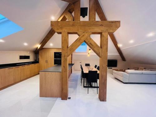 Η κουζίνα ή μικρή κουζίνα στο Cozy duplex - ideal for families