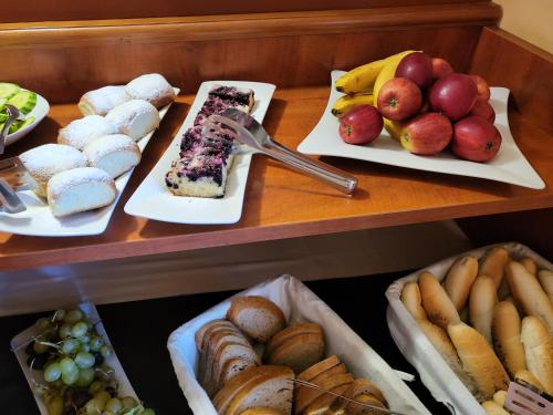 Jídlo v hotelu nebo okolí