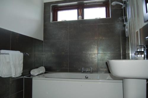 Ένα μπάνιο στο Luxury house on the Wild Atlantic Way