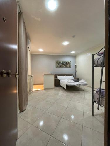 Nanet House