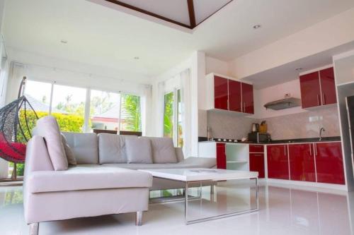 Kuchyň nebo kuchyňský kout v ubytování private-pool villa 2 bed 3 bathroom can sleep 6