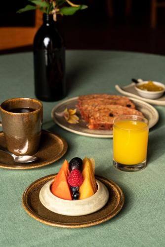 Jídlo v hotelu nebo okolí