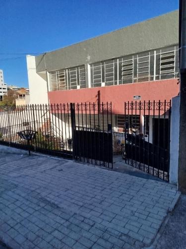 Το κτήριο όπου στεγάζεται  το hostel