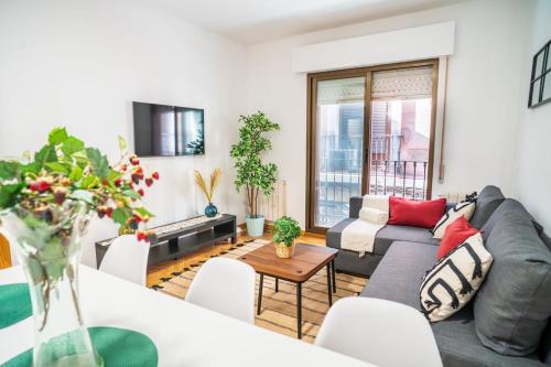 Premium Apartment · 2BR · Historic City Center Sol