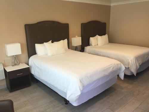 El Royale Hotel - Near Universal Studios Hollywood Image