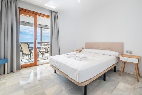Las Arenas 18-L Apartment Levante Beach