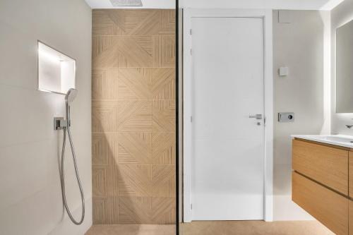Casa Adriana - Marbellamar Modern Townhouse by Finest Rentals