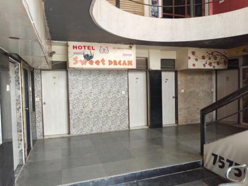 Fotografie z fotogalerie ubytování Hotel Dream v destinaci Rádžkót