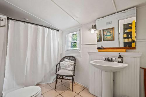 Φωτογραφία από το άλμπουμ του Old Carrabelle Hotel Regatta Room σε Carrabelle