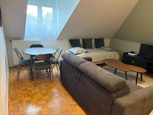 Appartement spacieux de 34 mètres carrés à 10 min de Disney